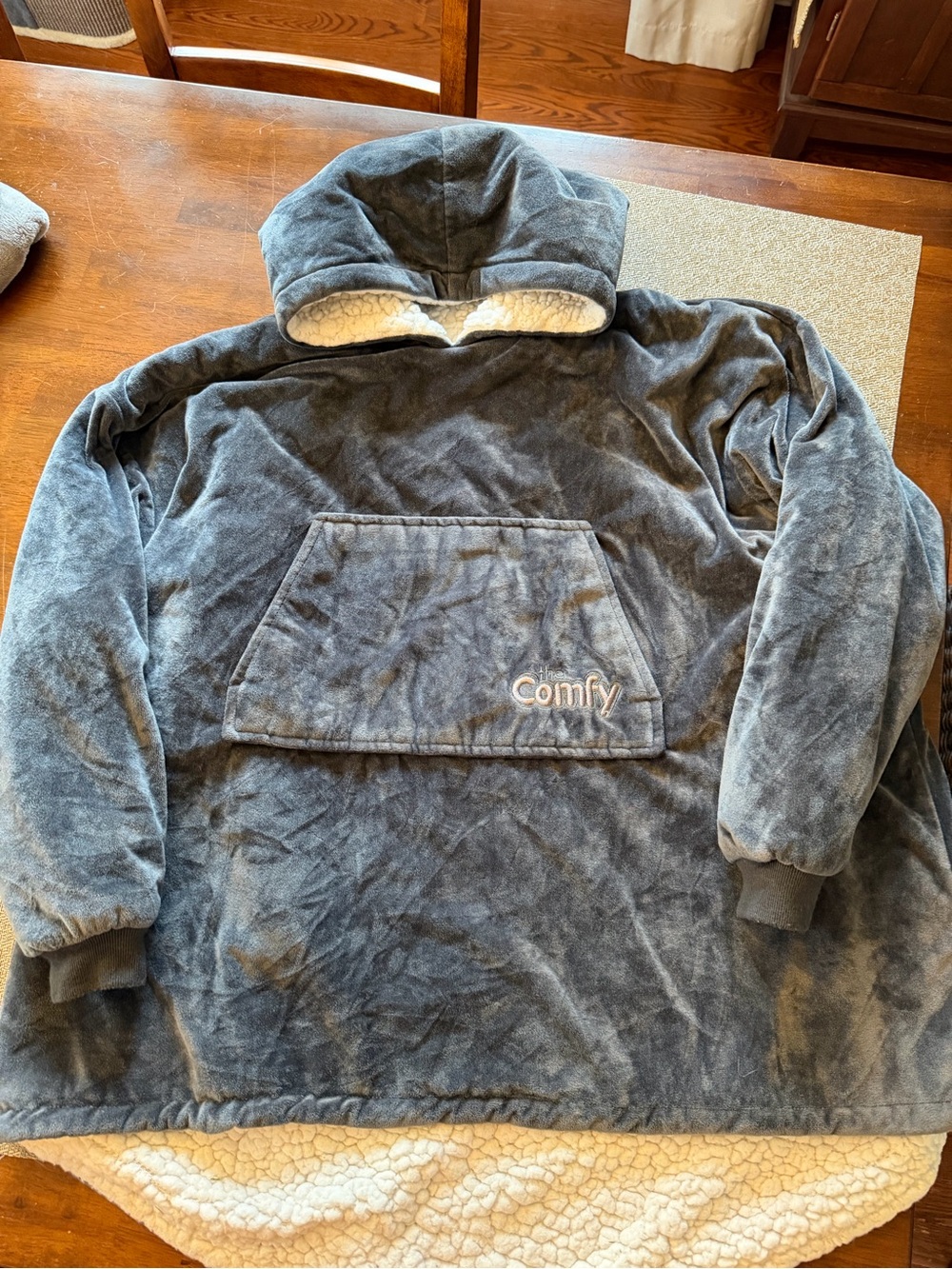 The Comfy kids‎ blanket pullover shirt